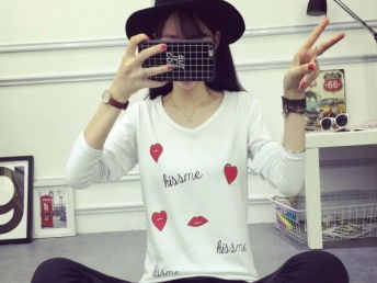 圖 2元時尚靚麗秋季服裝批發(fā)網幾塊錢暢銷長袖批發(fā) 廣州服裝 鞋帽 箱包